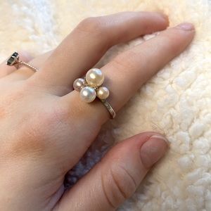 Beautiful Multi-Colored Pearl Ring